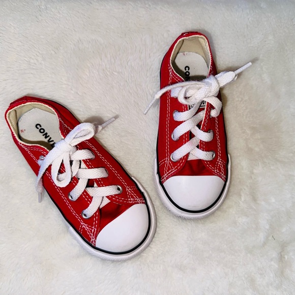 Toddler Converse - Picture 3 of 12